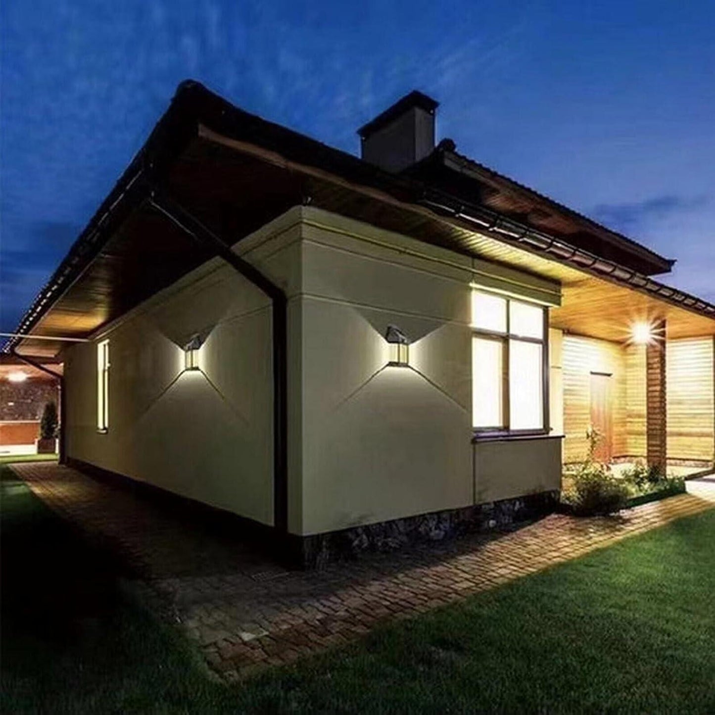 Solar Outdoor Wall Light 🌞💡